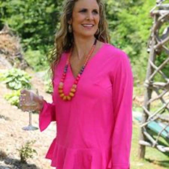 NWT Buckhead betties Top - Picture 2 of 2